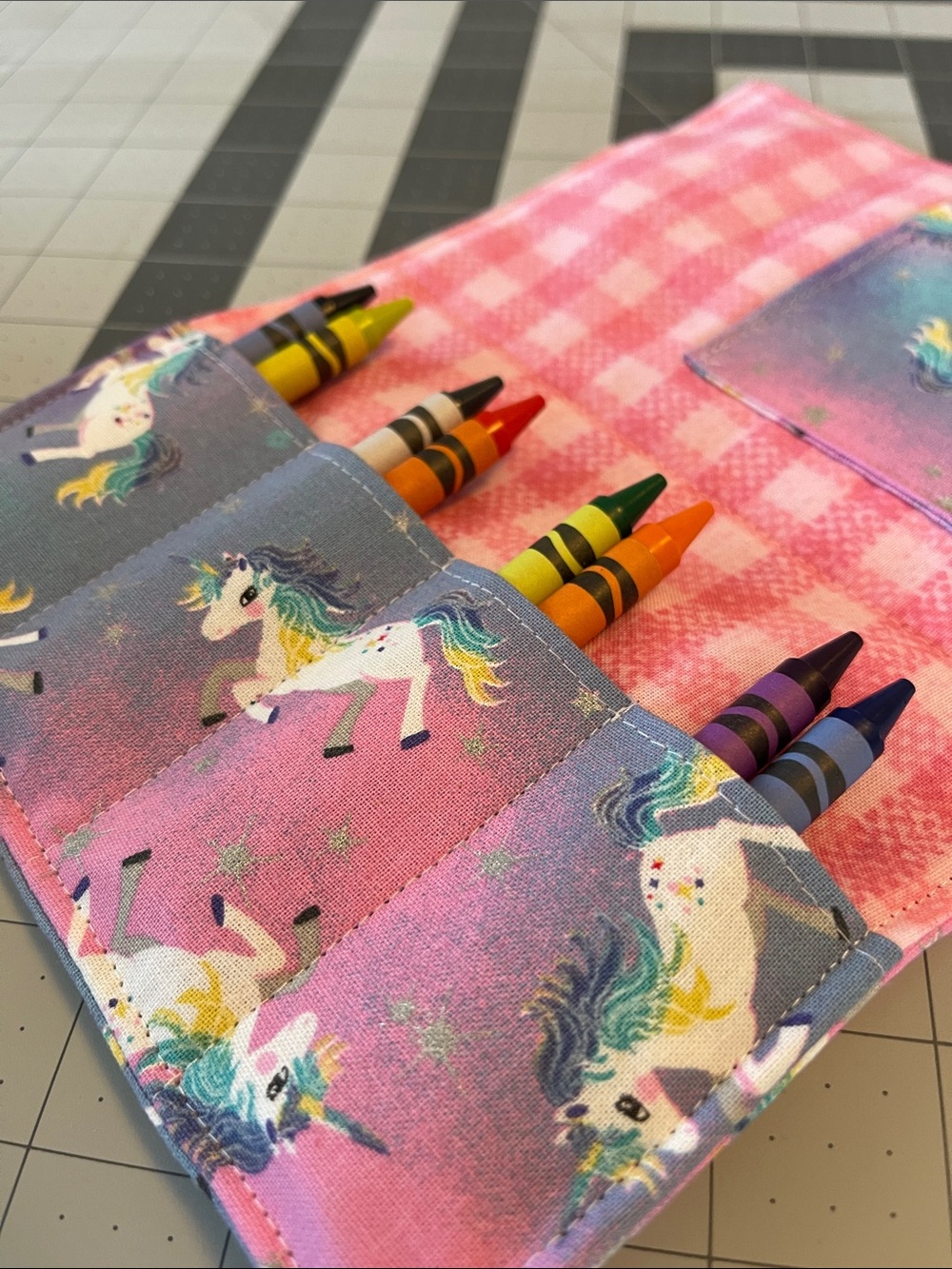 Kids Crayon Holder Wallet: Travel Coloring Case with Notepad Unicorns